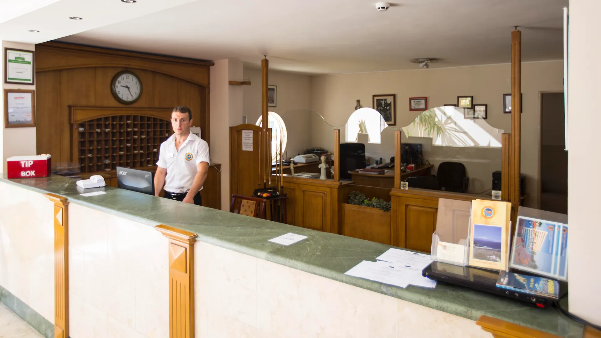 **** Aparthotel Tuntas Family Suites Kuşadası Turkije