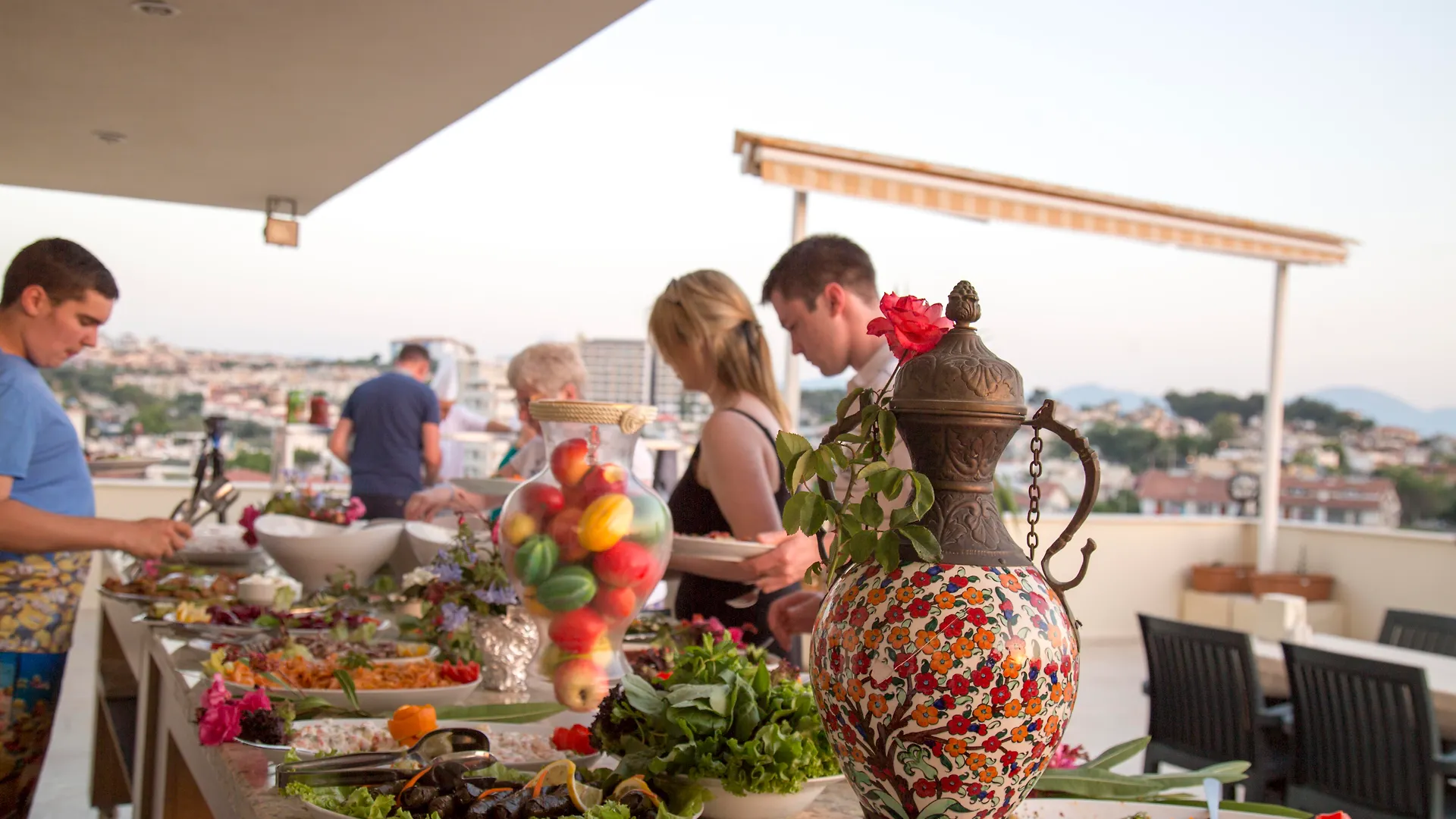 Tuntas Family Suites Kuşadası 4*,  Turkije