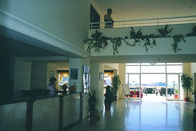 Aparthotel Tuntas Family Suites Kuşadası