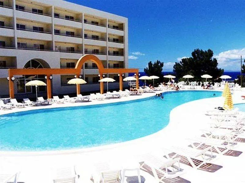 Tuntas Family Suites Kusadasi
