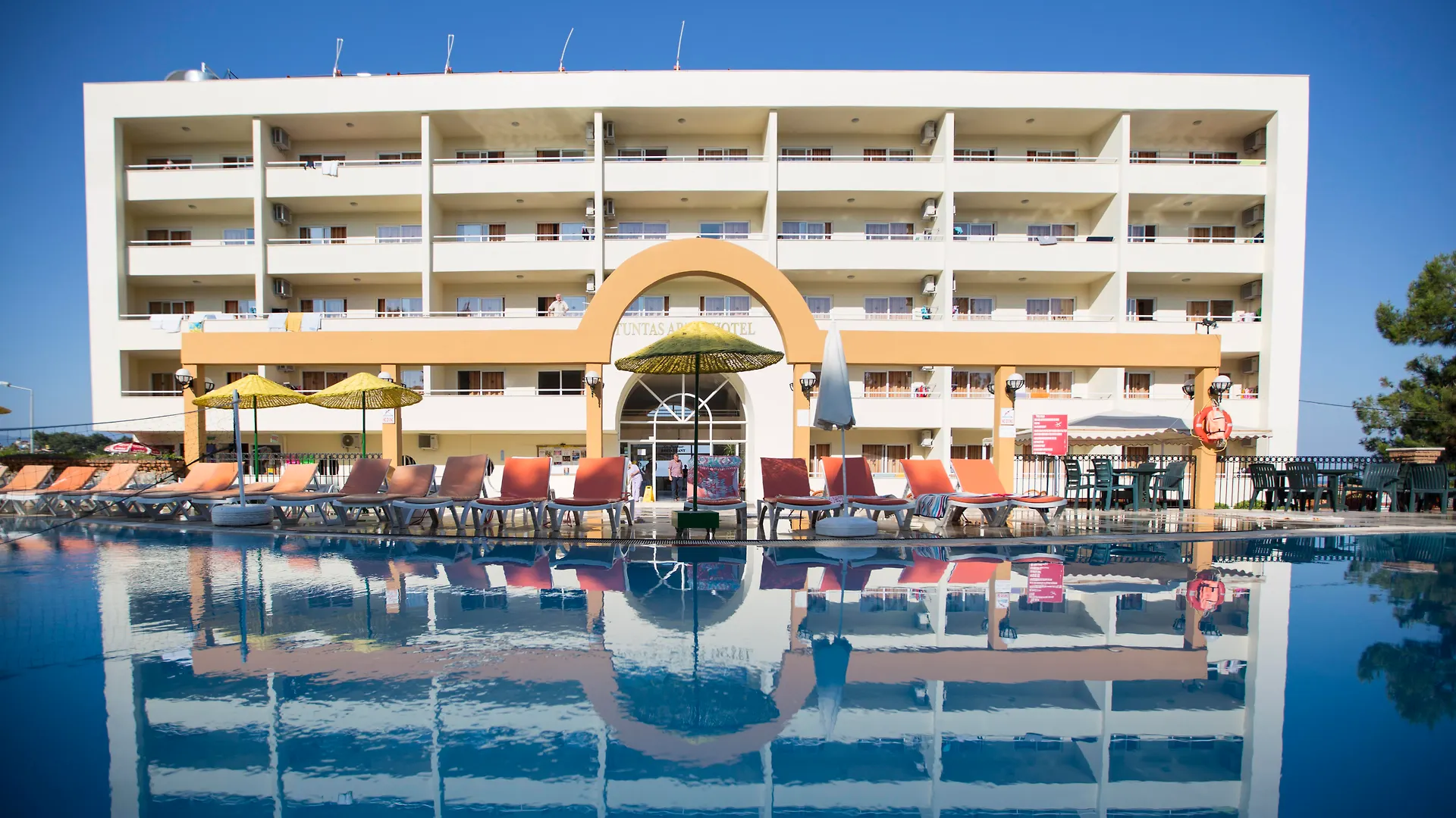 Aparthotel Tuntas Family Suites Kusadasi